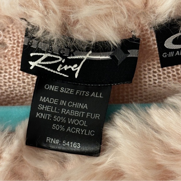 Black Rivet Rabbit Fur Pink Pullover Pancho- soft and luxurious - Picture 6 of 6